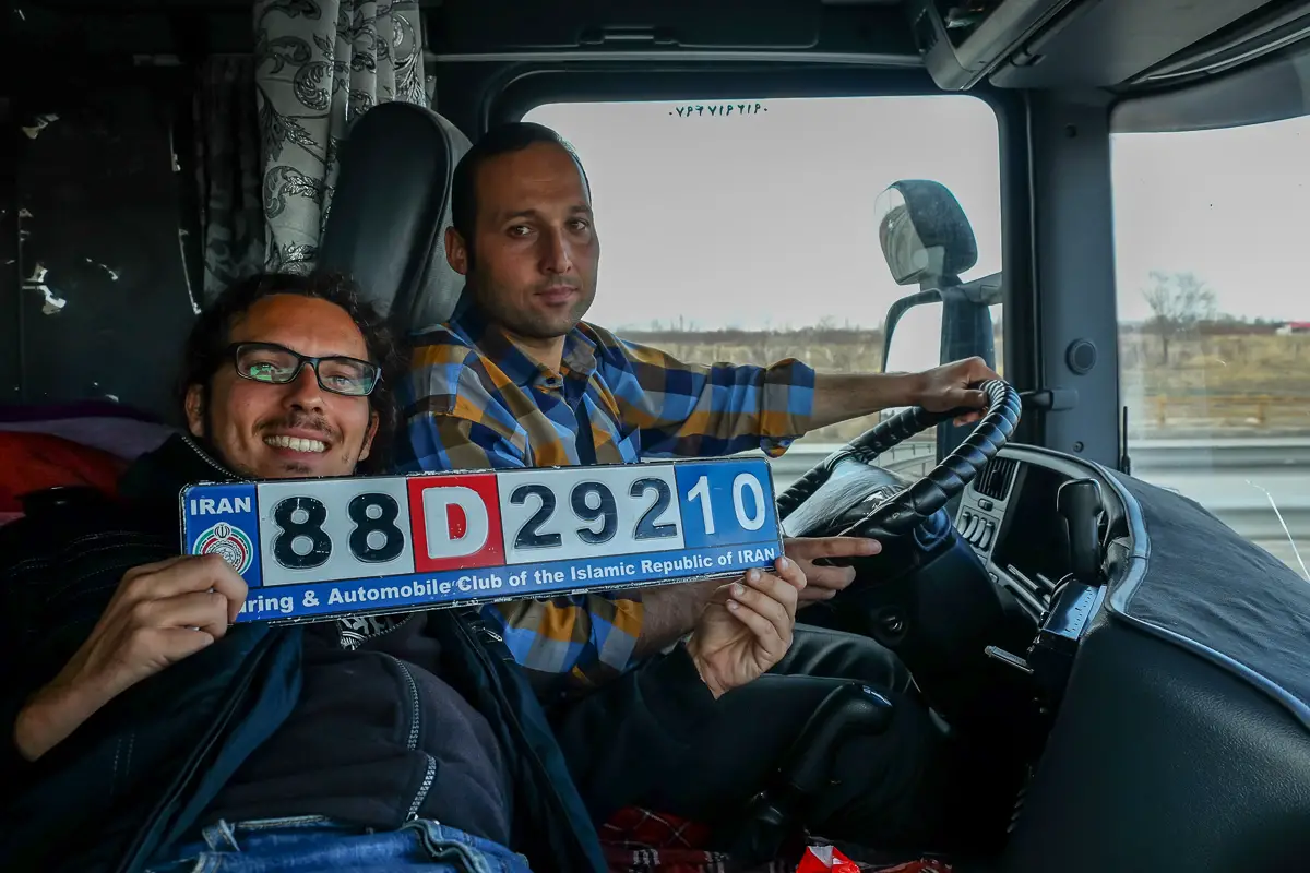 hitchhiking_in_iran hitchhiking_in_iran
