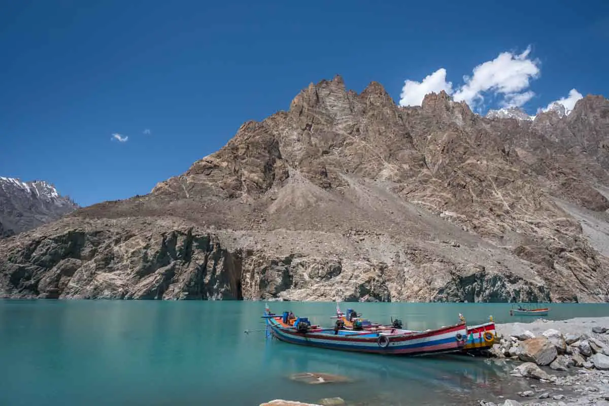 hunza valley tour motorbike attabad lake