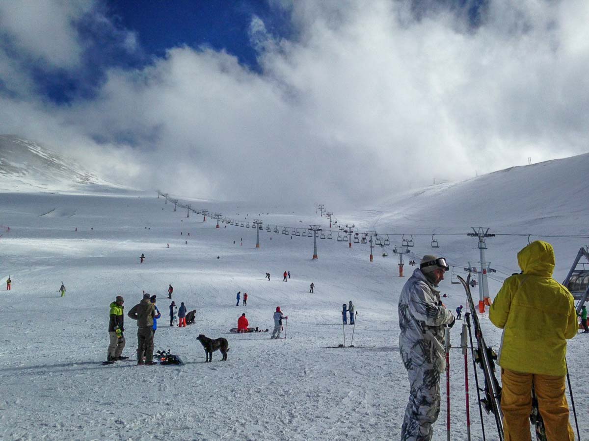 honeymoon-destinations-in-asia-skiing-tehran-iran