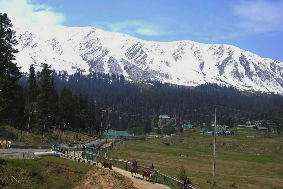 unexplored places in India Gulmarg