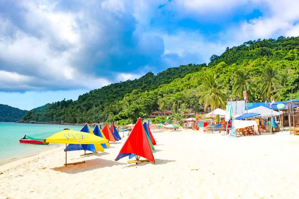 Long-Beach-Perhentian-Island-short_trip_malaysia