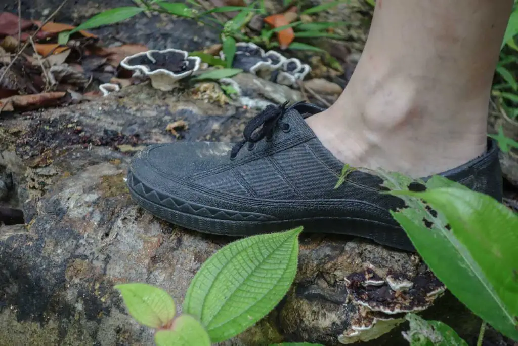 adidas_kampung_best_hiking_shoes_in_malaysia-4